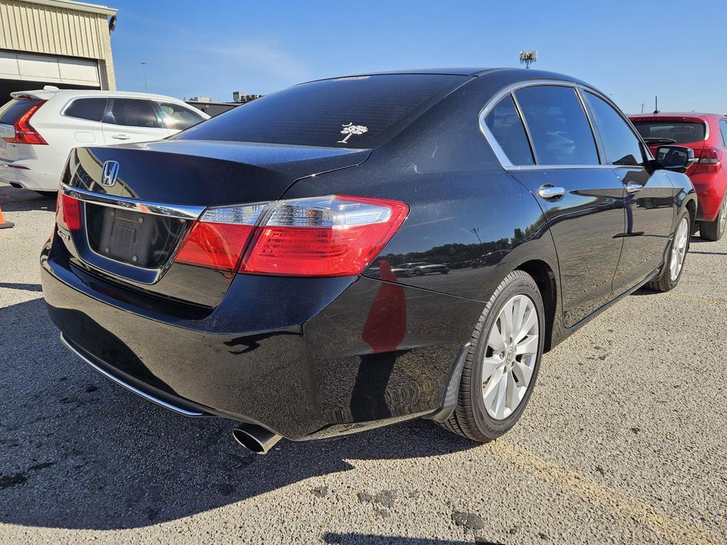 2014 Honda Accord EX photo 2