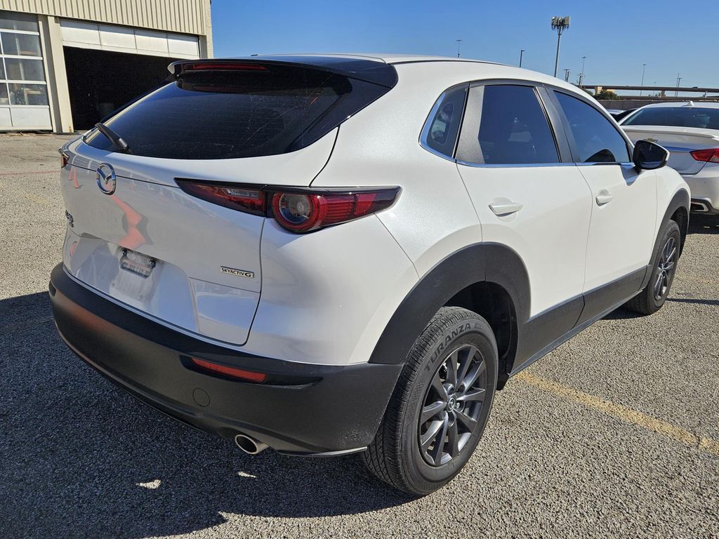2023 Mazda CX-30 2.5 S photo 3
