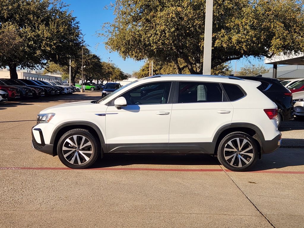 Used 2022 Volkswagen Taos 1.5T SE SUV