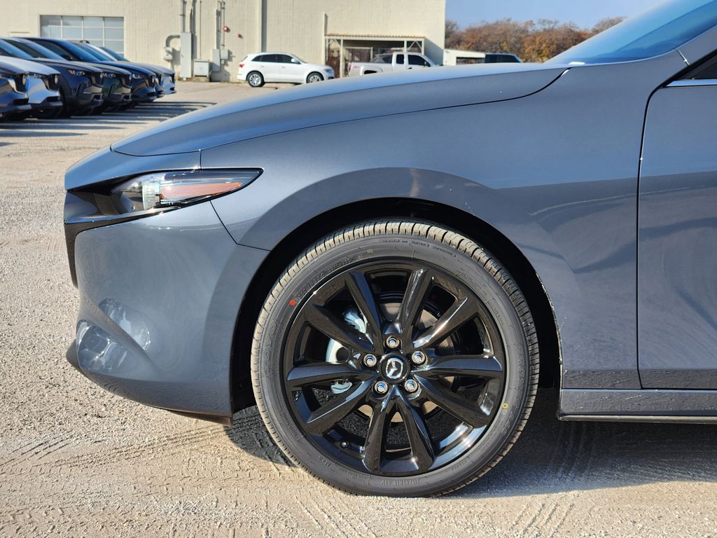 2026 Mazda Mazda3 Premium - Photo 6