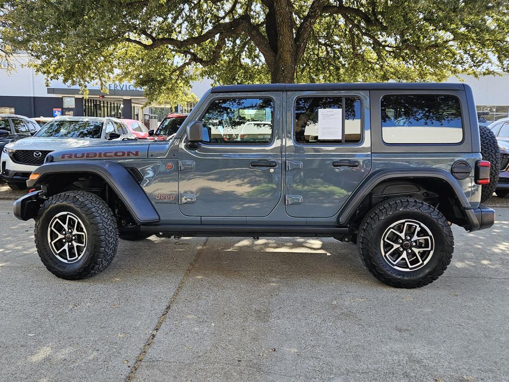 2024 Jeep Wrangler Rubicon photo 2