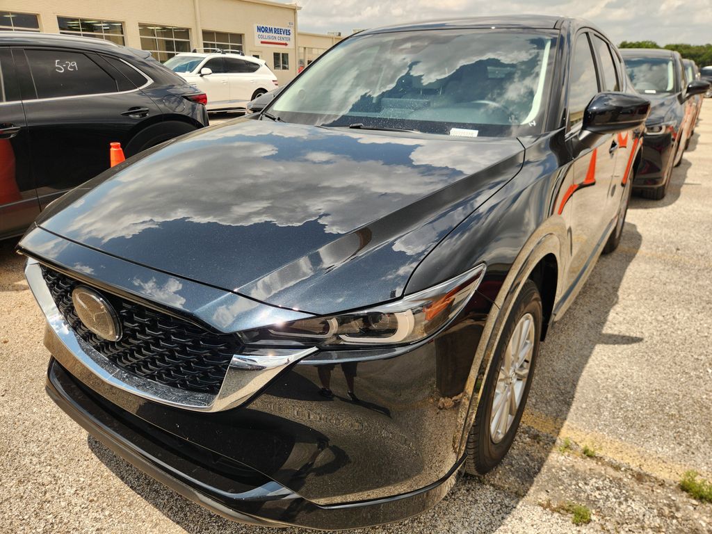 2025 Mazda CX-5 S Preferred package Auto AWD's photo