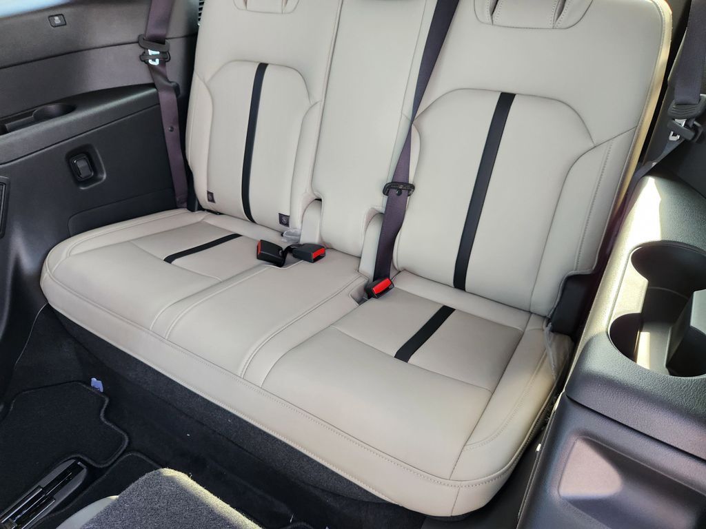 2026 Mazda CX-90 Premium Package - Photo 22