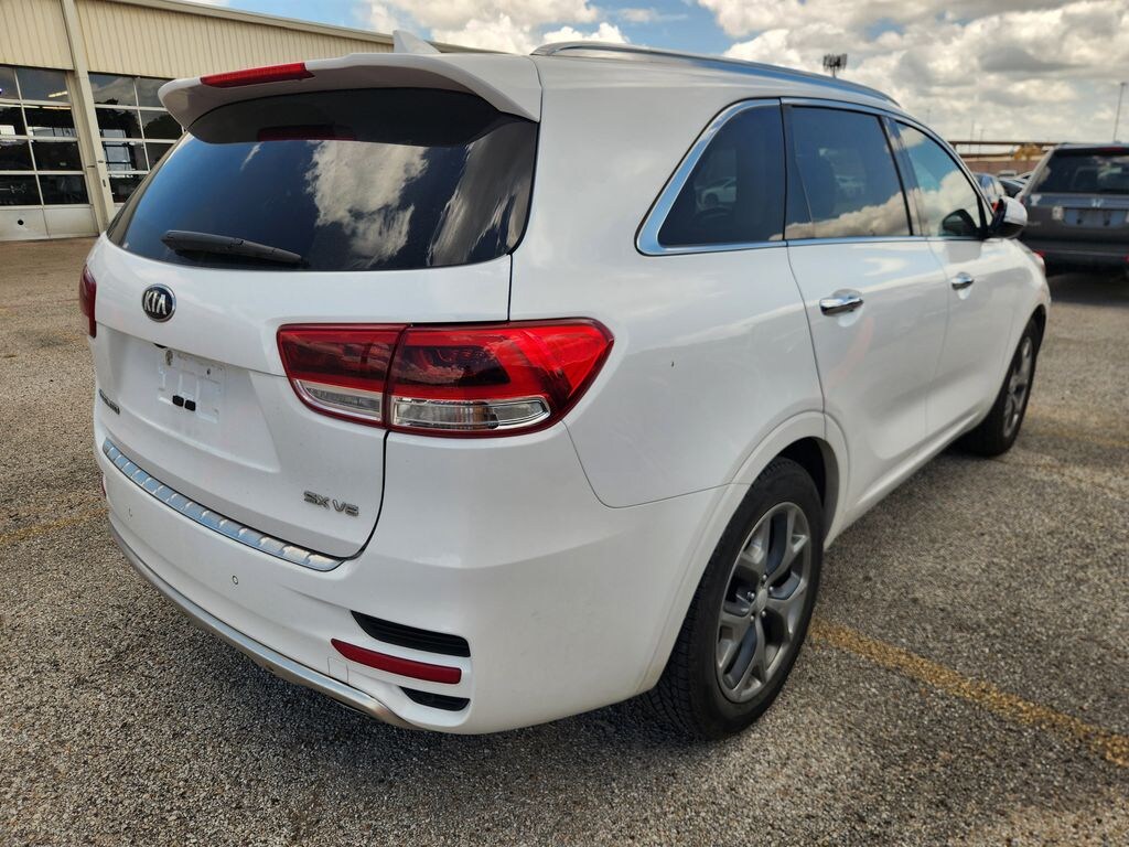 Used 2017 Kia Sorento 3.3L SX SUV