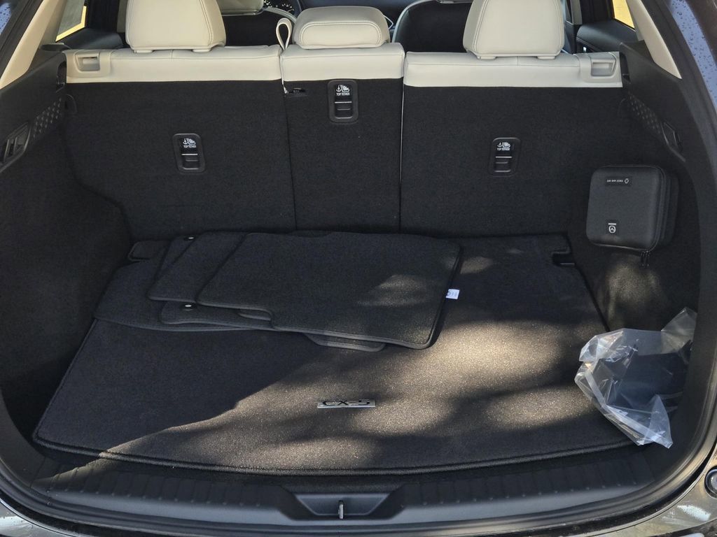 2025 Mazda CX-5 S Premium Plus package - Photo 13