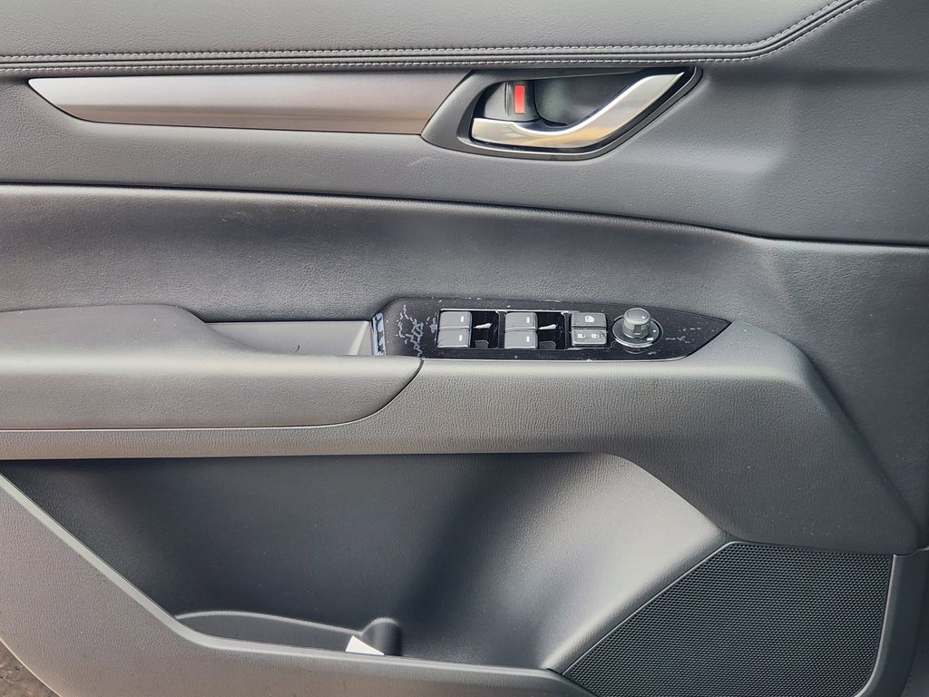 2025 Mazda CX-5 S Preferred package - Photo 16