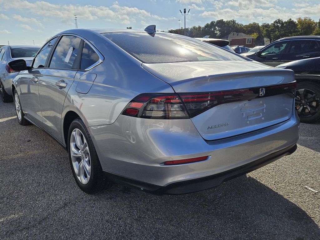 2025 Honda Accord LX photo 2