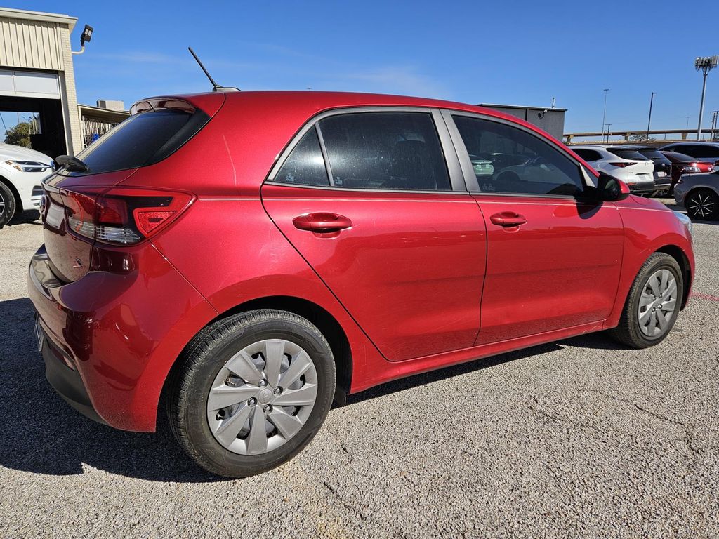 2020 Kia Rio S photo 3