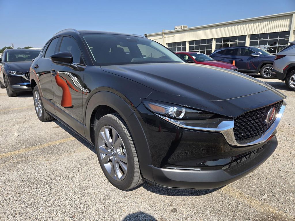 2025 Mazda CX-30 2.5 S Preferred photo 4