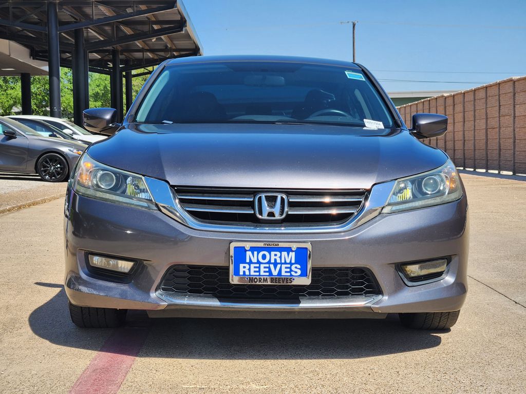 Used 2014 Honda Accord Sport with VIN 1HGCR2F57EA091790 for sale in Irving, TX