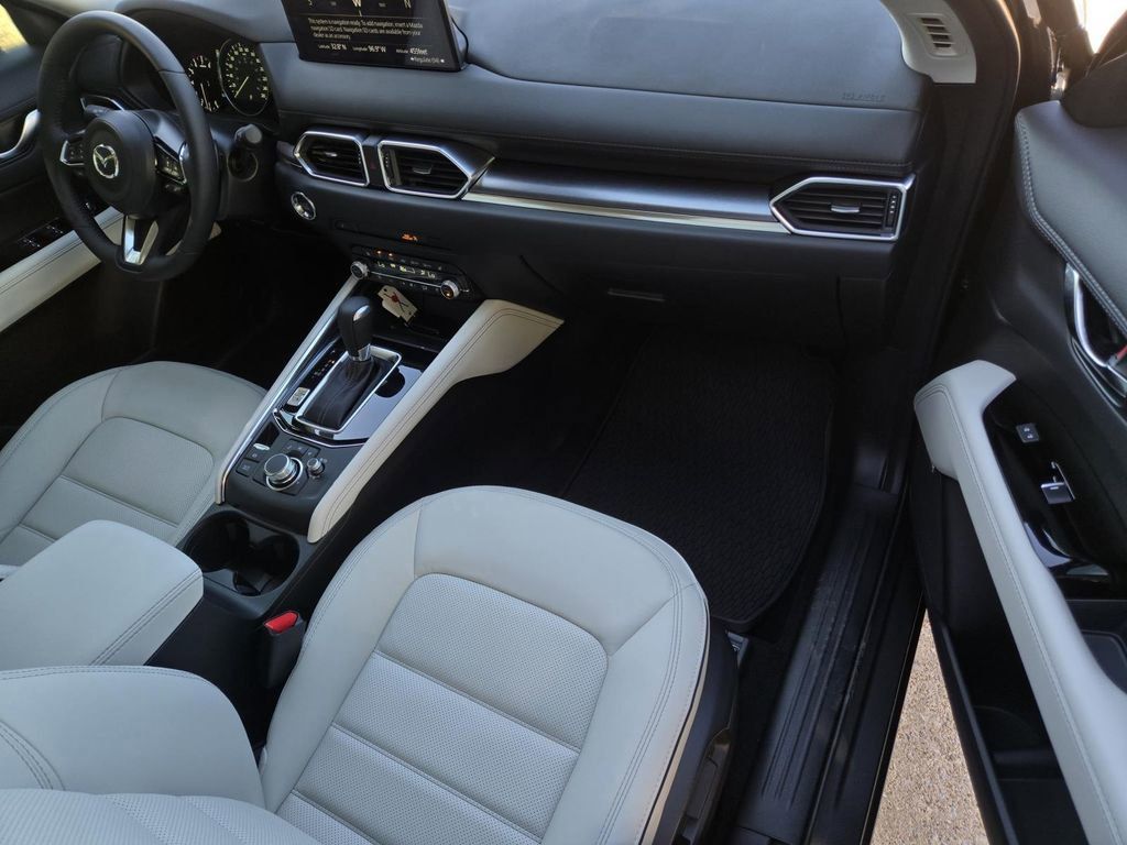 2025 Mazda CX-5 S Premium Plus package - Photo 9