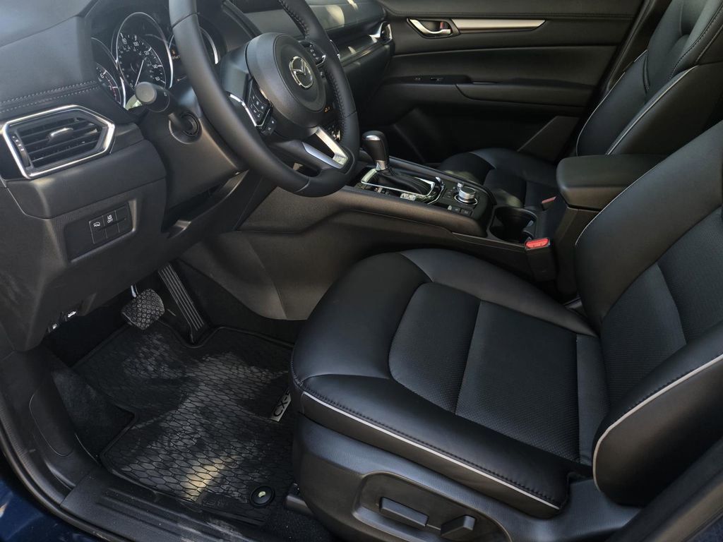 2025 Mazda CX-5 S Select Package - Photo 19