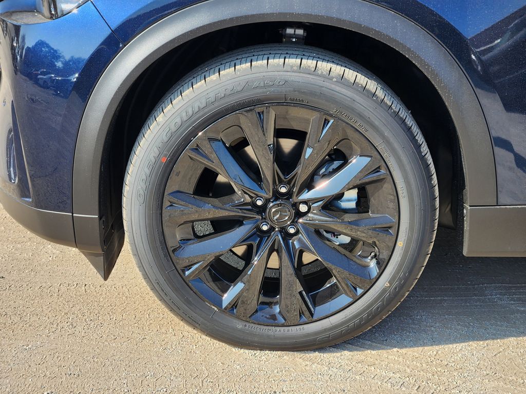 2026 Mazda CX-90 Premium Package - Photo 7