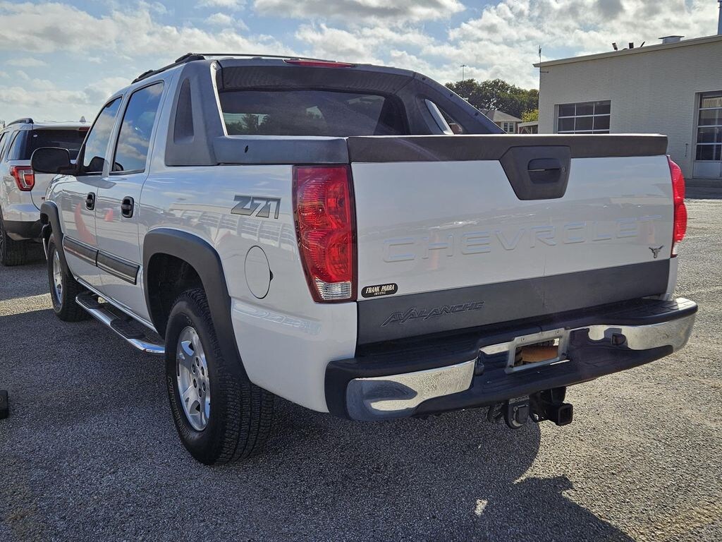 Used 2004 Chevrolet Avalanche 1500 Base Truck Crew Cab