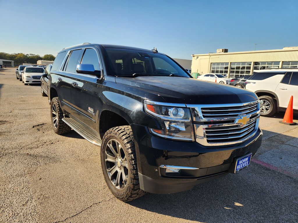 2017 Chevrolet Tahoe Premier photo 2