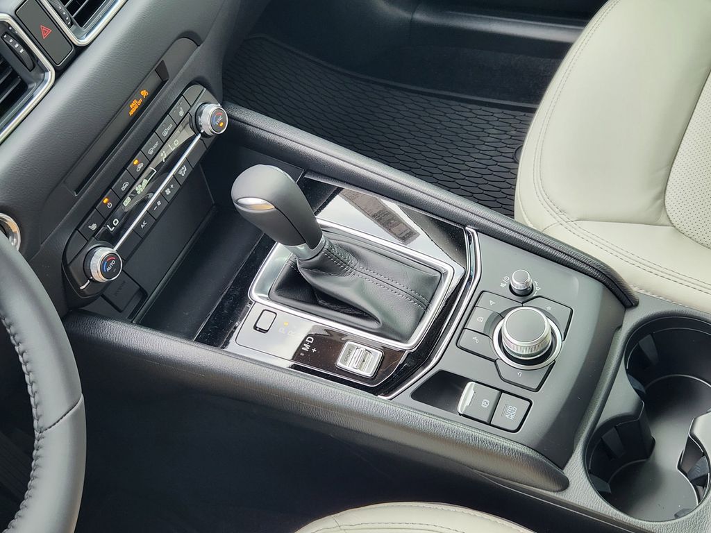 2025 Mazda CX-5 S Preferred package - Photo 14