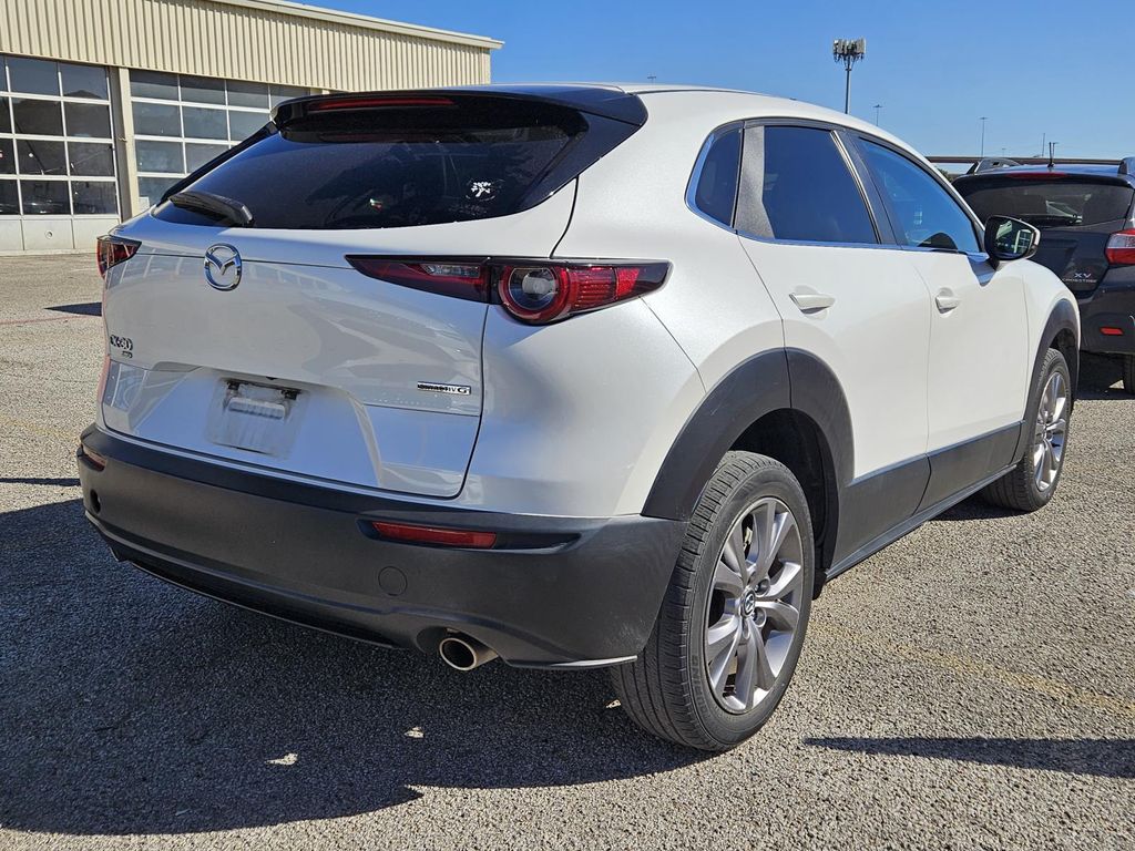 2021 Mazda CX-30 Preferred photo 3