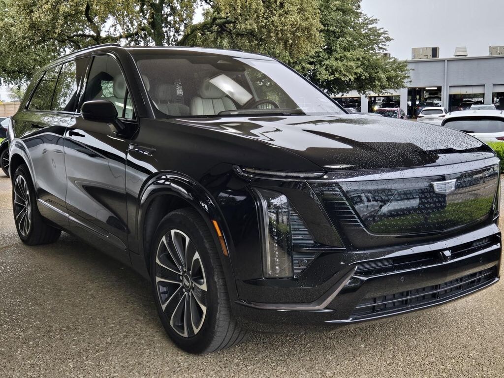 Used 2026 CADILLAC VISTIQ Sport SUV