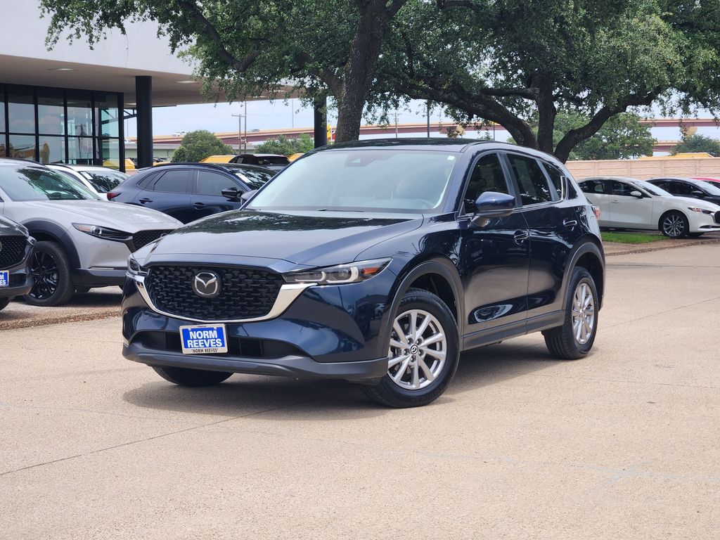 2023 Mazda CX-5 S Select Package Auto AWD's photo