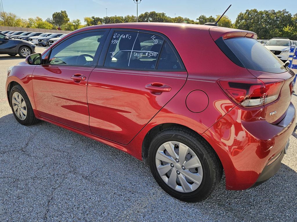 2020 Kia Rio S photo 2