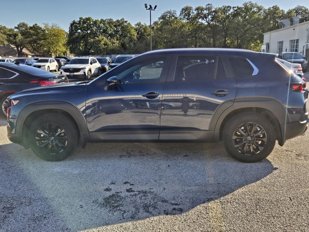 2024 Mazda CX-50 2.5 Select photo 2