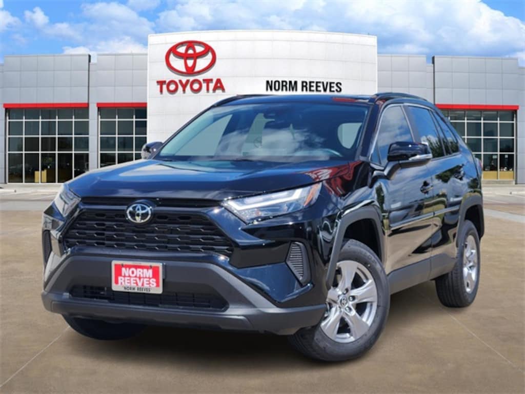 New 2025 Toyota RAV4 XLE SUV