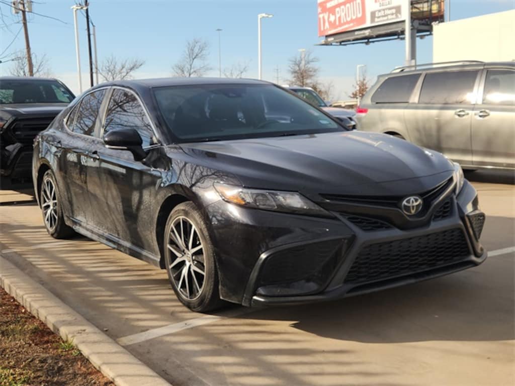 Certified 2023 Toyota Camry SE Sedan