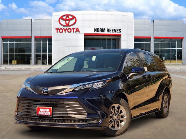 2026 Toyota Sienna Van Passenger Van 