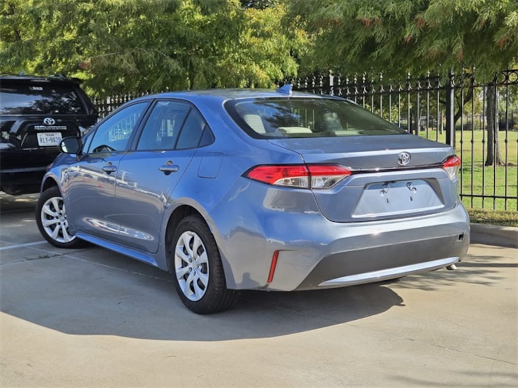 Certified 2022 Toyota Corolla LE Sedan