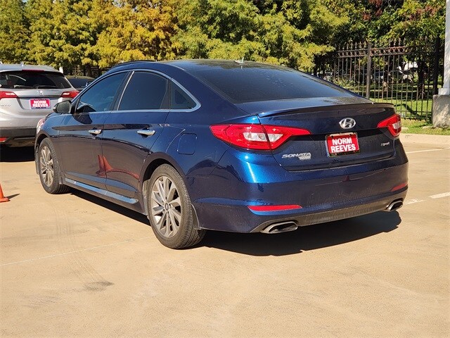2016 Hyundai Sonata Base photo 4