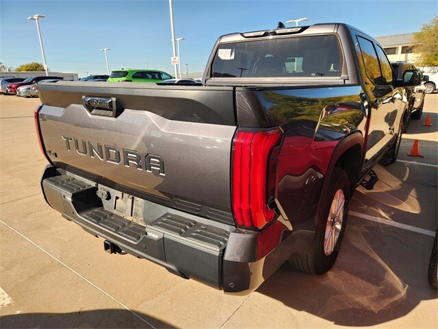 2022 Toyota Tundra SR5 photo 3
