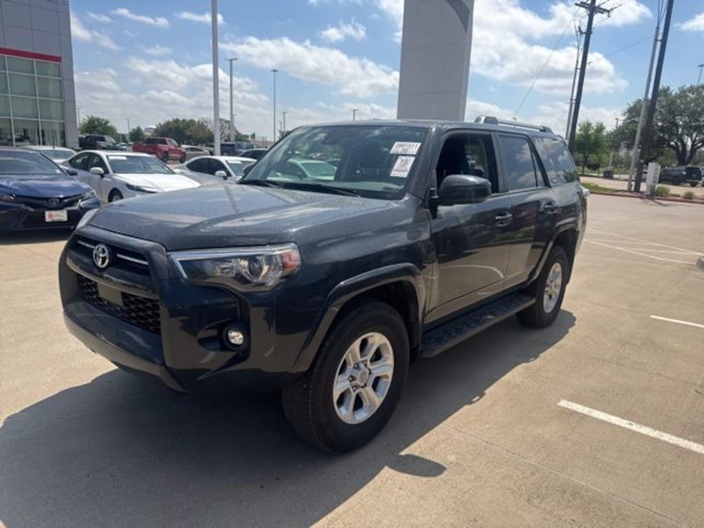 Used 2024 Toyota 4Runner SR5 SUV