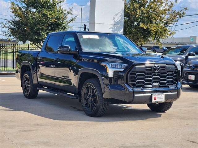 2025 Toyota Tundra Limited photo 2
