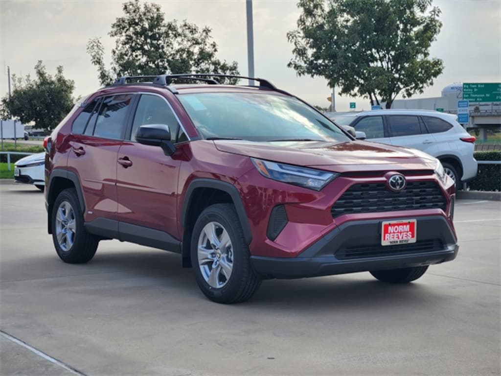 New 2025 Toyota RAV4 Hybrid LE SUV