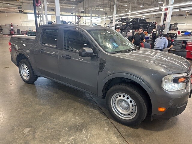 2023 Ford Maverick XL photo 2