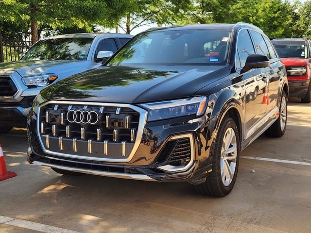 2025 Audi Q7 55 Premium Plus quattro Tiptronic's photo
