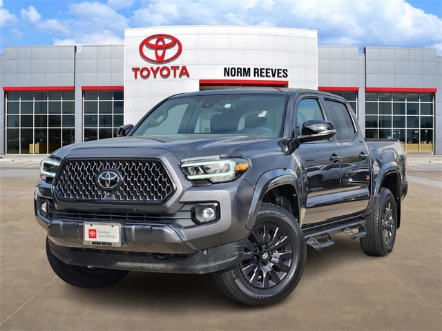 2023 Toyota Tacoma Limited's photo