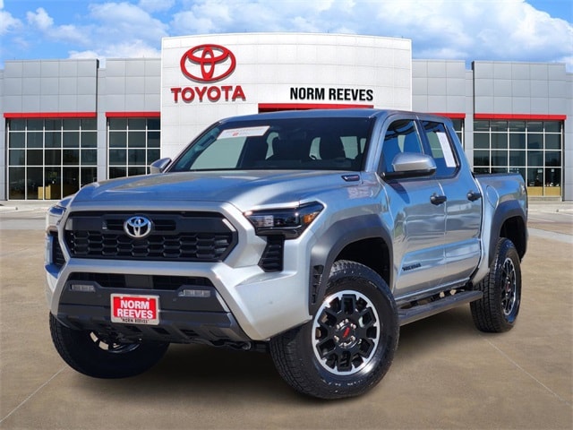 2025 Toyota Tacoma TRD Off Road's photo