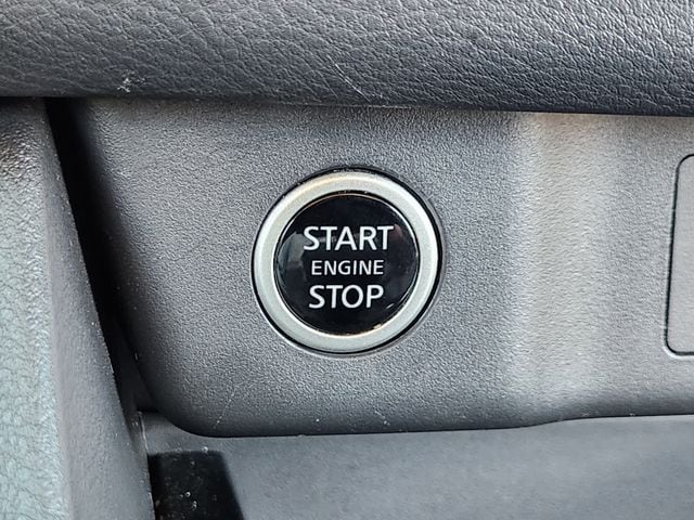 2023 Nissan Rogue SV - Photo 15