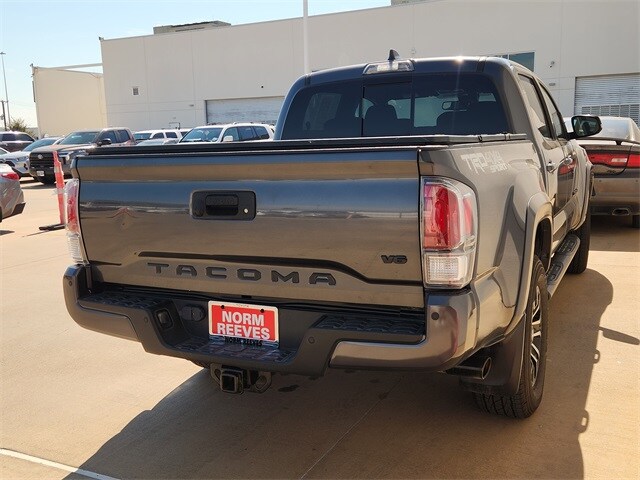 2021 Toyota Tacoma TRD Sport V6 photo 3