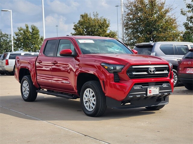 2025 Toyota Tacoma SR5 photo 2
