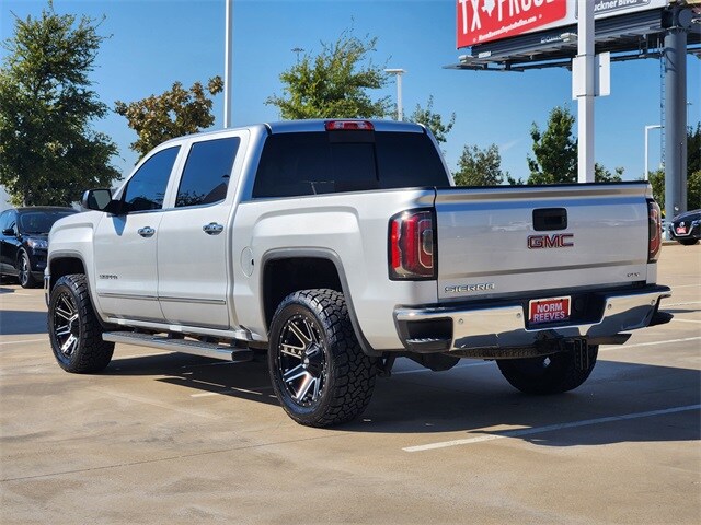 2017 Gmc Sierra SLT photo 4