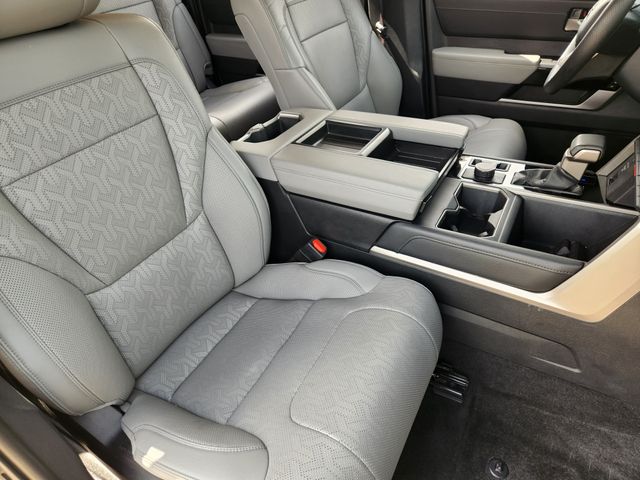 2023 Toyota Tundra Limited - Photo 10