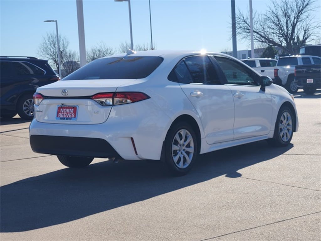 Certified 2024 Toyota Corolla LE Sedan