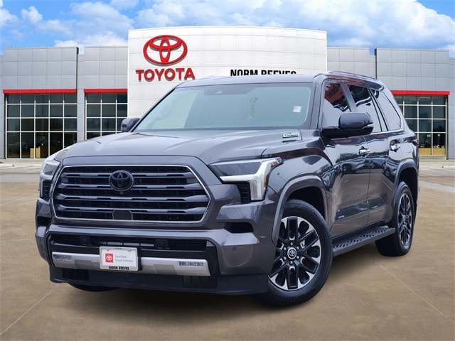 2024 Toyota Sequoia Limited's photo