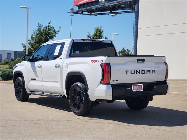 2025 Toyota Tundra Limited photo 4