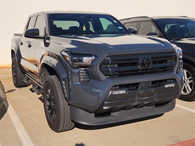 2024 Toyota Tacoma Limited photo 2
