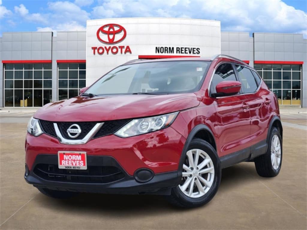 Used 2017 Nissan Rogue Sport SV SUV