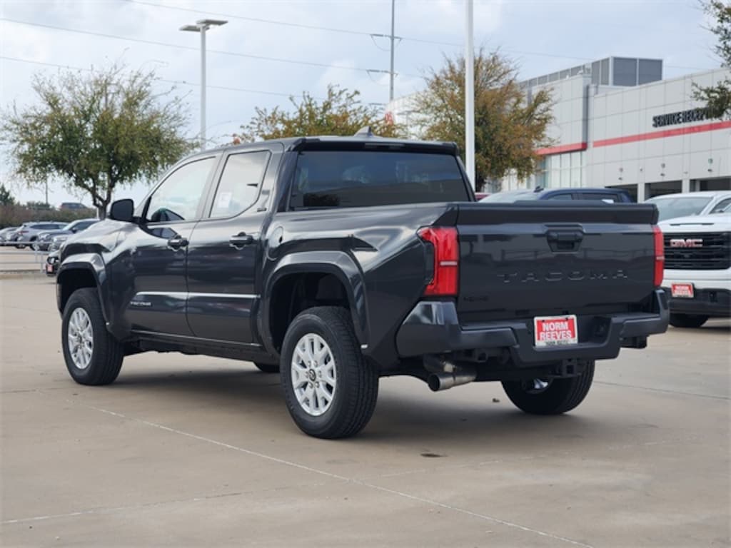New 2025 Toyota Tacoma SR5 Truck Double Cab