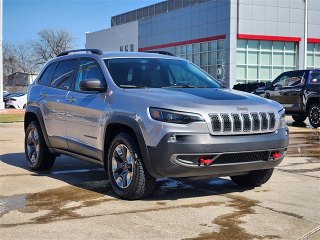 Used 2019 Jeep Cherokee Trailhawk SUV